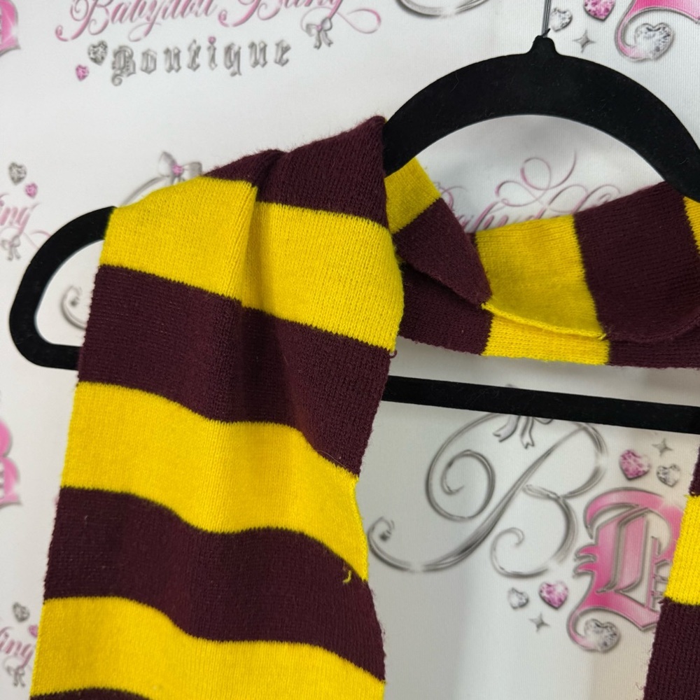 Harry Potter scarf gryffindor Yellow and Maroon Striped Scarf knit - Picture 7 of 8